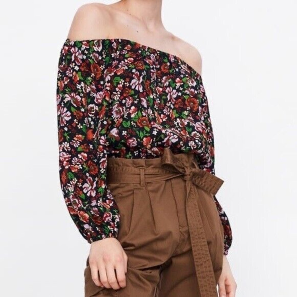 NWT Zara off shoulder blouse sz XS